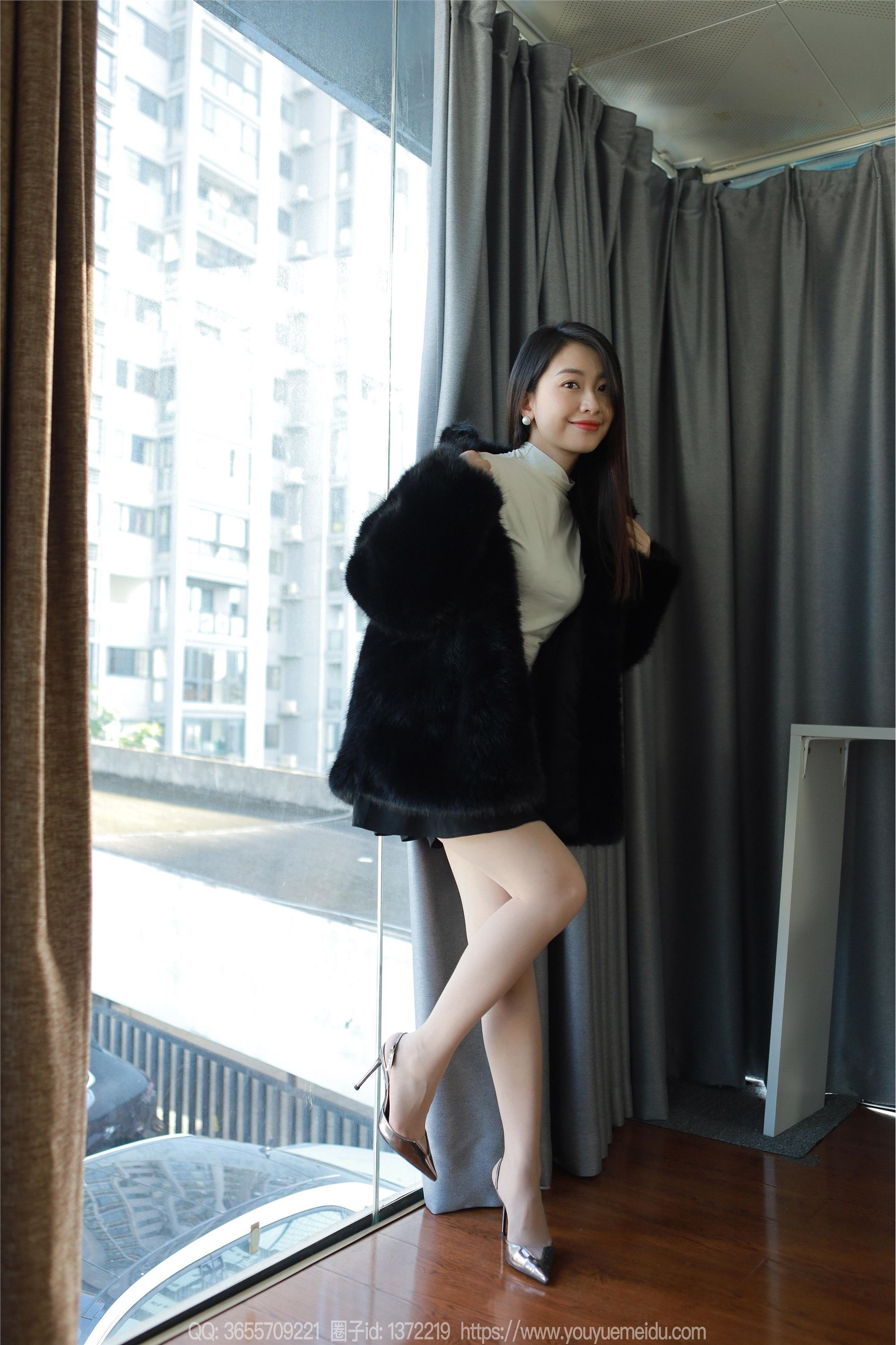 IESS异思趣向  2023.12.05 丝享家 1603 小婕《黑色大衣》